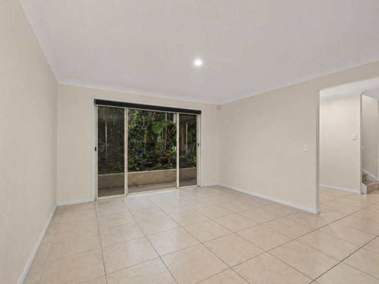 12 Numalla Court, Elanora QLD 4221