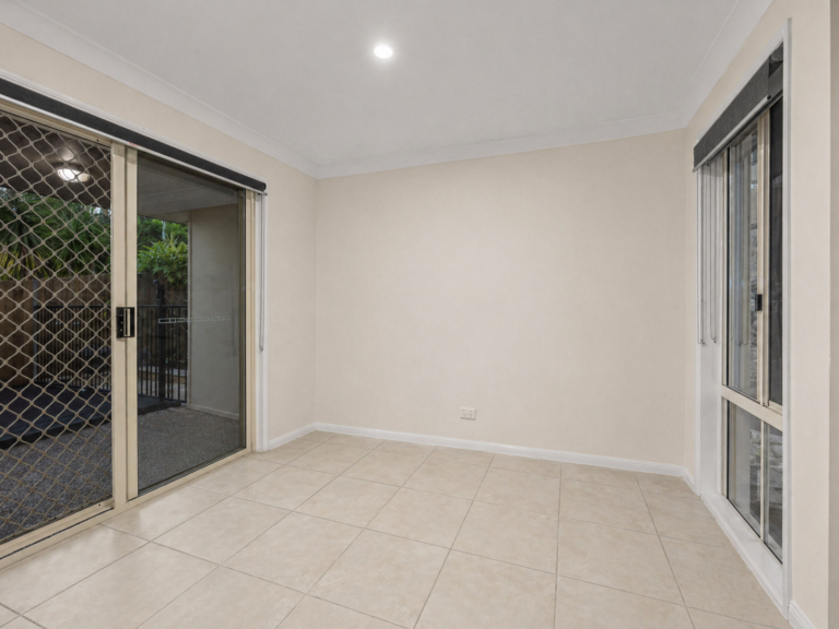 12 Numalla Court, Elanora QLD 4221