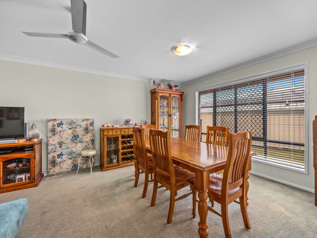 3 Piccadilly Court, Deebing Heights, QLD 4306