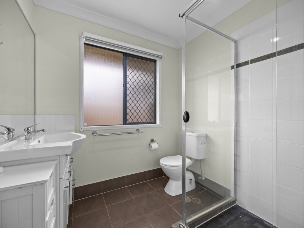 3 Piccadilly Court, Deebing Heights, QLD 4306