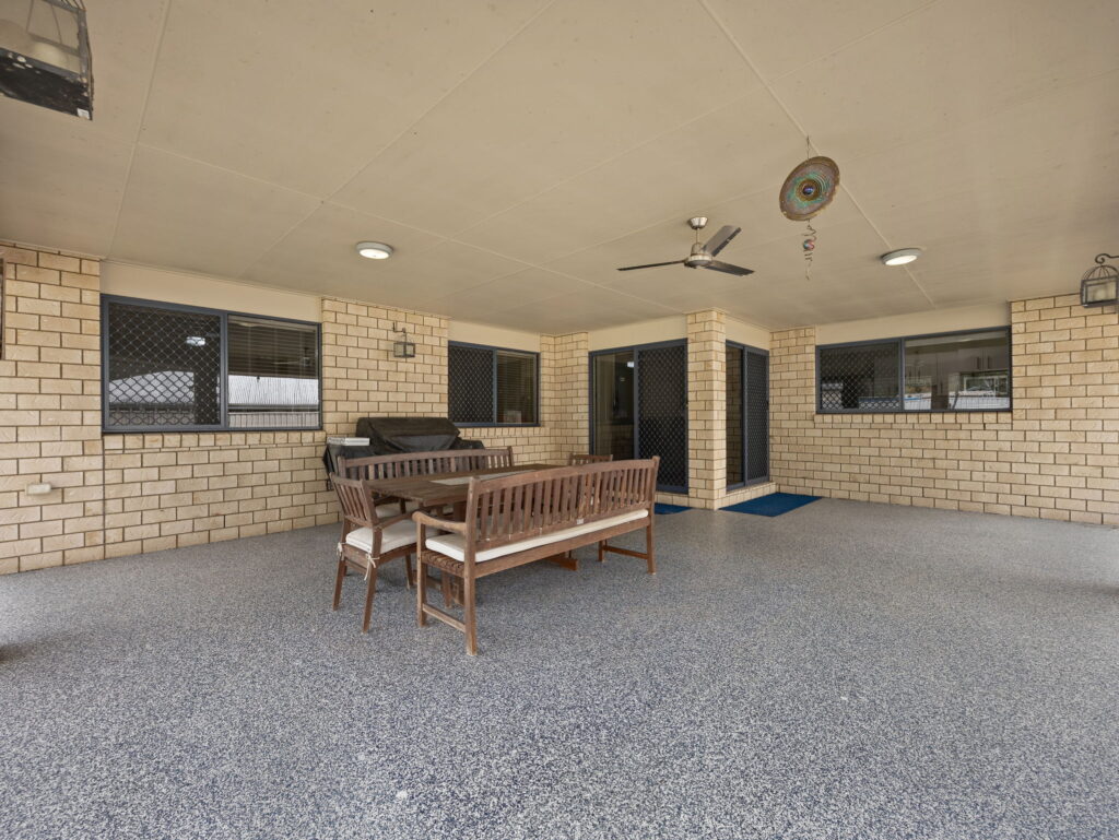 3 Piccadilly Court, Deebing Heights, QLD 4306