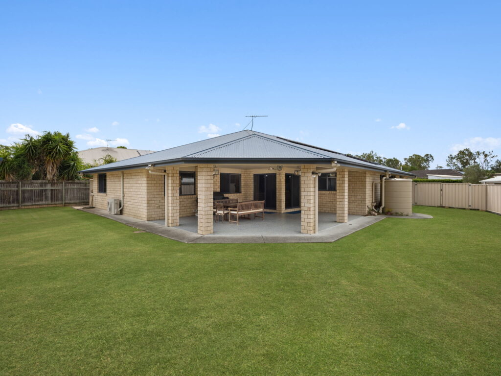 3 Piccadilly Court, Deebing Heights, QLD 4306