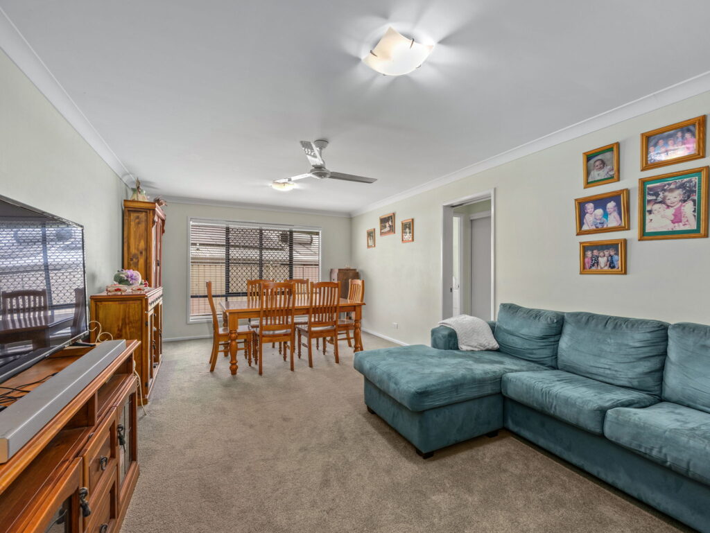3 Piccadilly Court, Deebing Heights, QLD 4306
