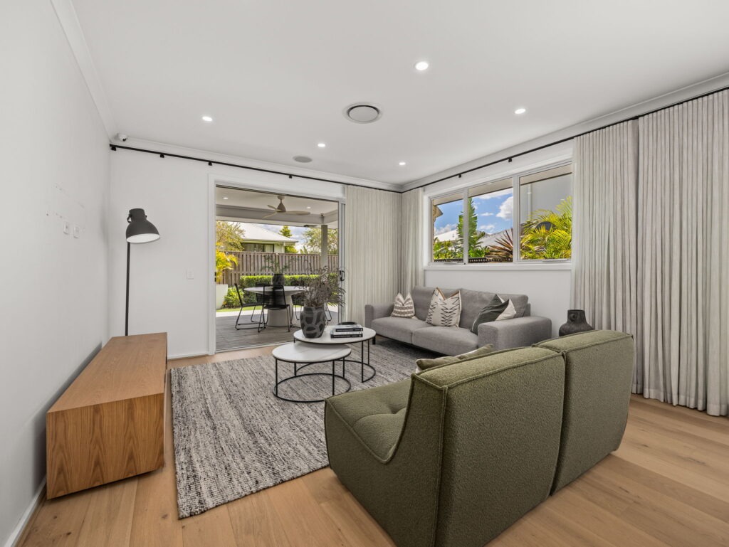 House-R2-4927772