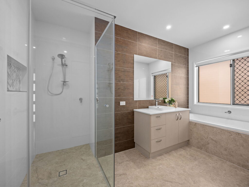19 Sage Way, White Rock, QLD 4306