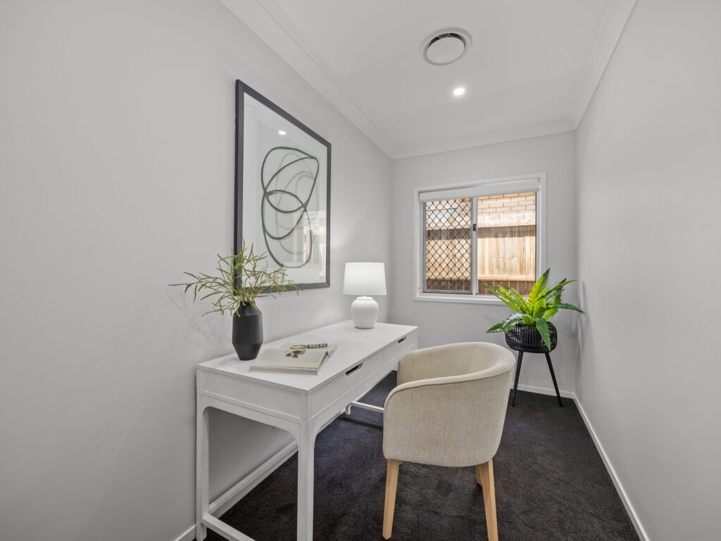 19 Sage Way, White Rock, QLD 4306