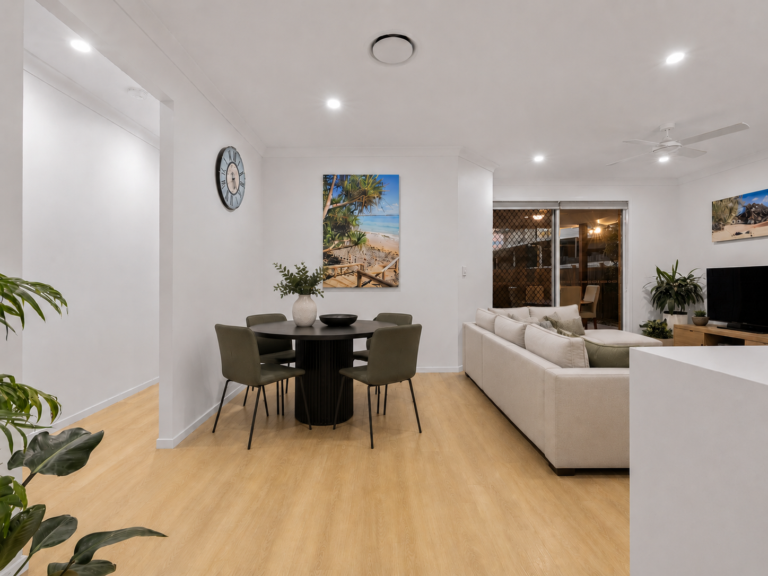 53 Bemina Crescent, Spring Mountain, QLD 4300