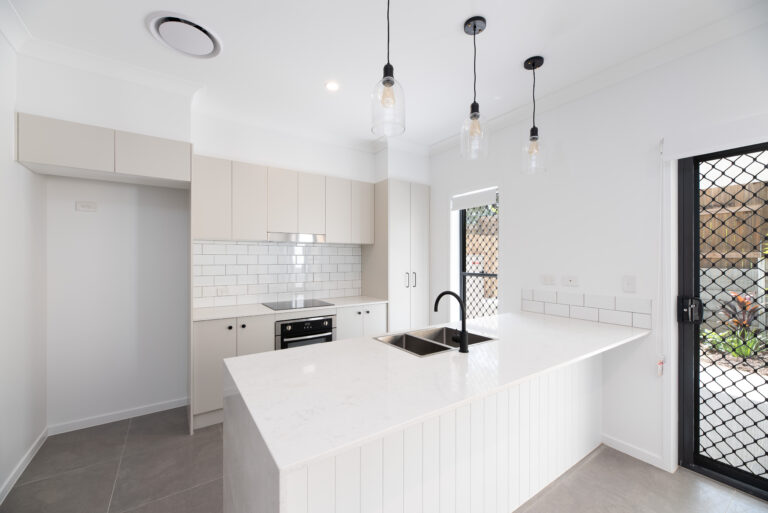 2/70 Freeman Road, Durack QLD 4077