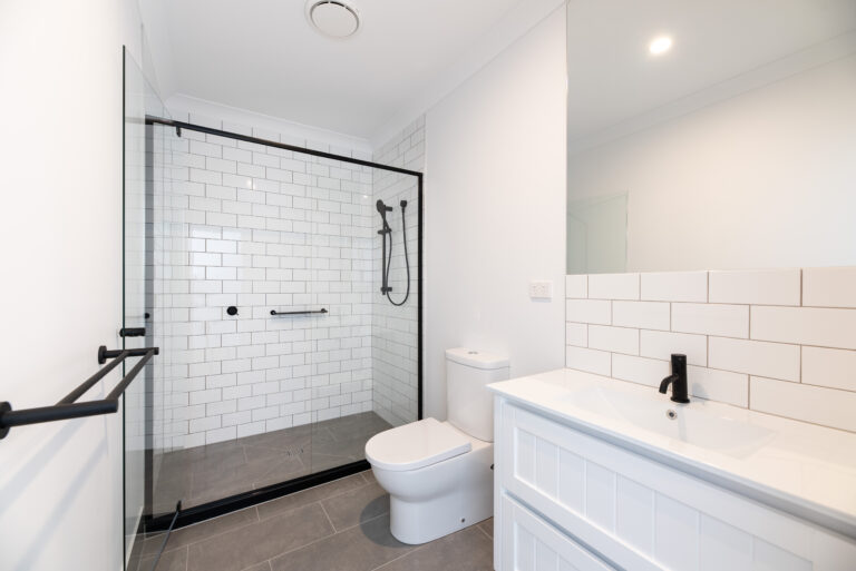 2/70 Freeman Road, Durack QLD 4077