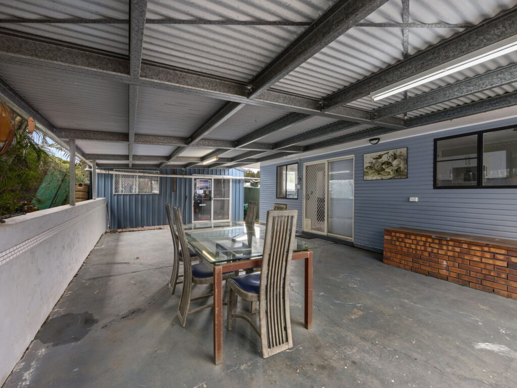 House-R2-4931701