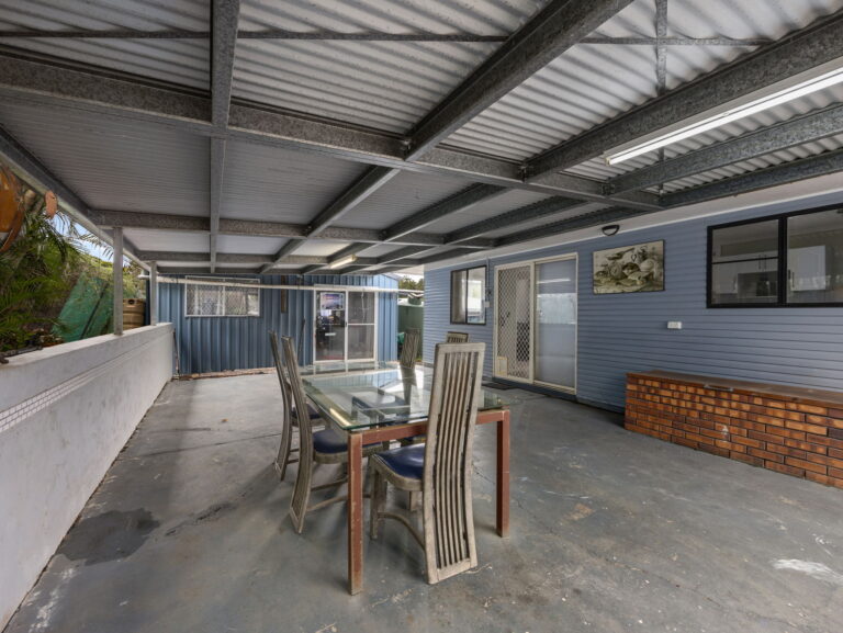 House-R2-4931701