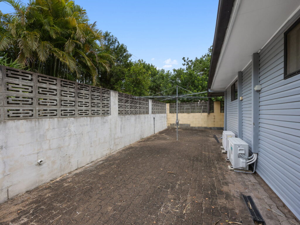 House-R2-4931701
