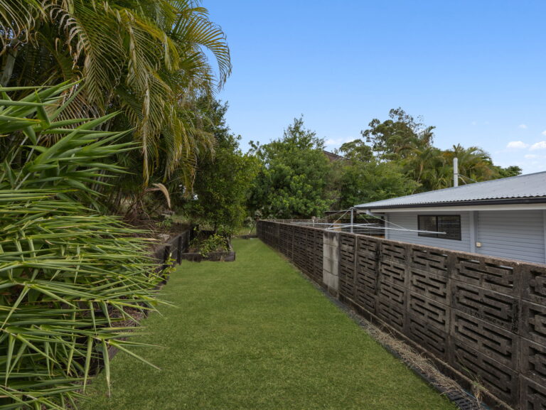 House-R2-4931701