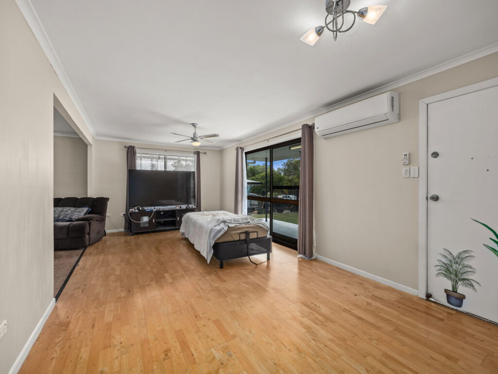 House-R2-4931701