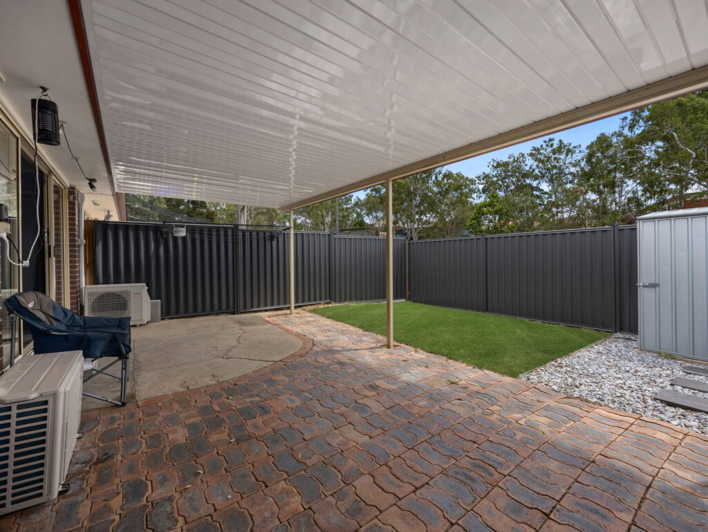 4/5 Spalding Crescent, Goodna, QLD 4300