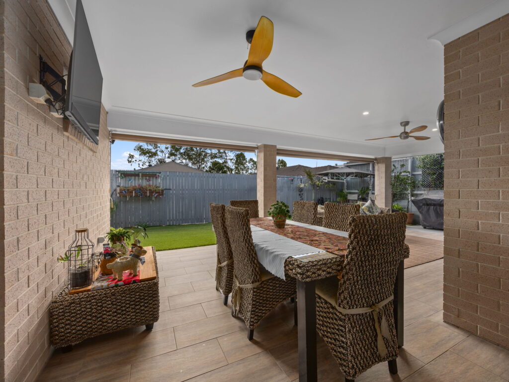 9 Tamborine Street, South Ripley, QLD 4306