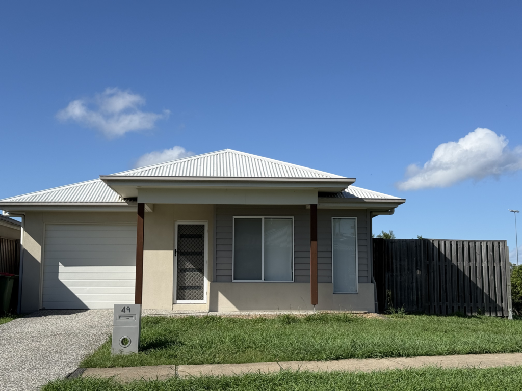 49 Napier Circuit, Silkstone, QLD 4304