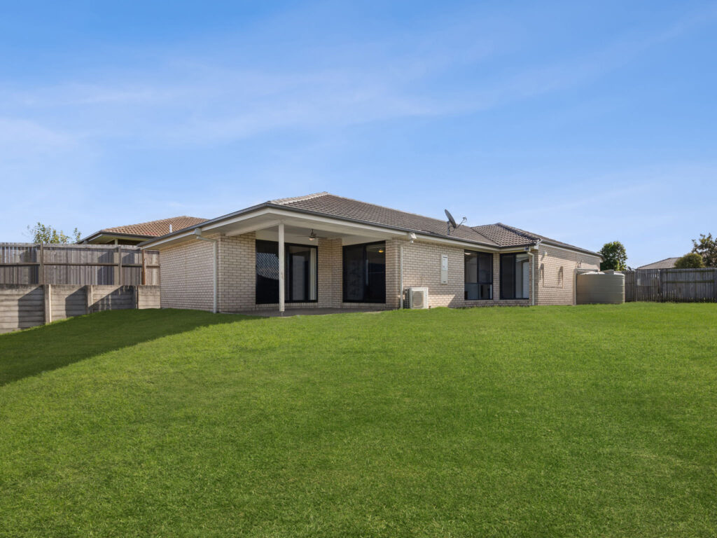 House-R2-4946076