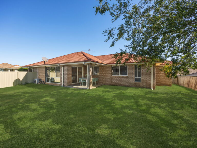 House-R2-4946725