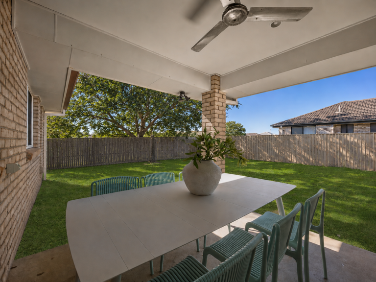 House-R2-4946725