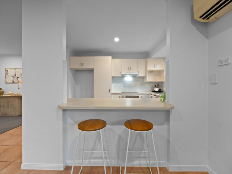 House-R2-4947160