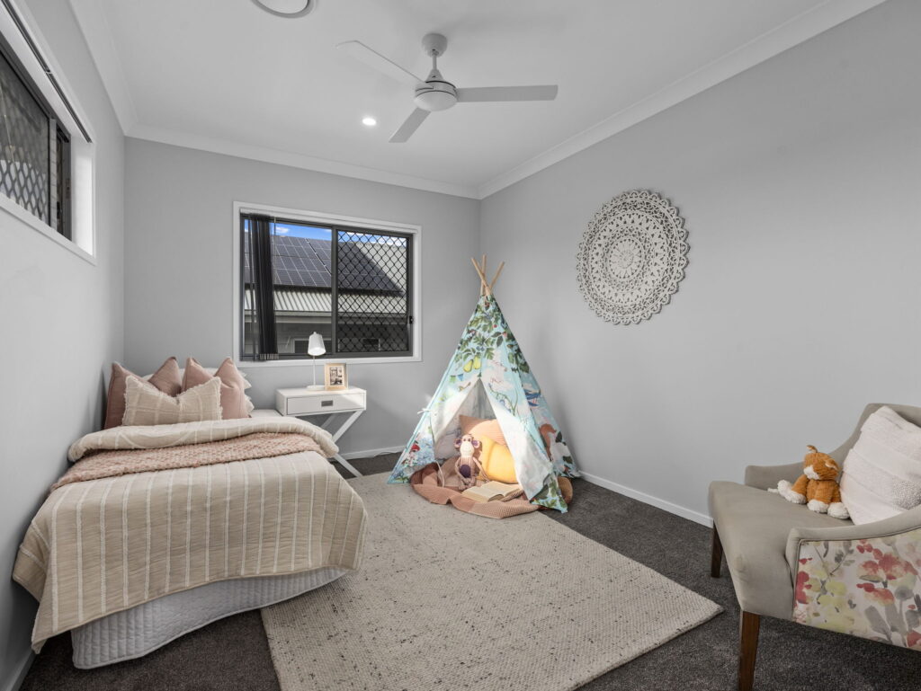 House-Bellbird Park-QLD-R2-4947901