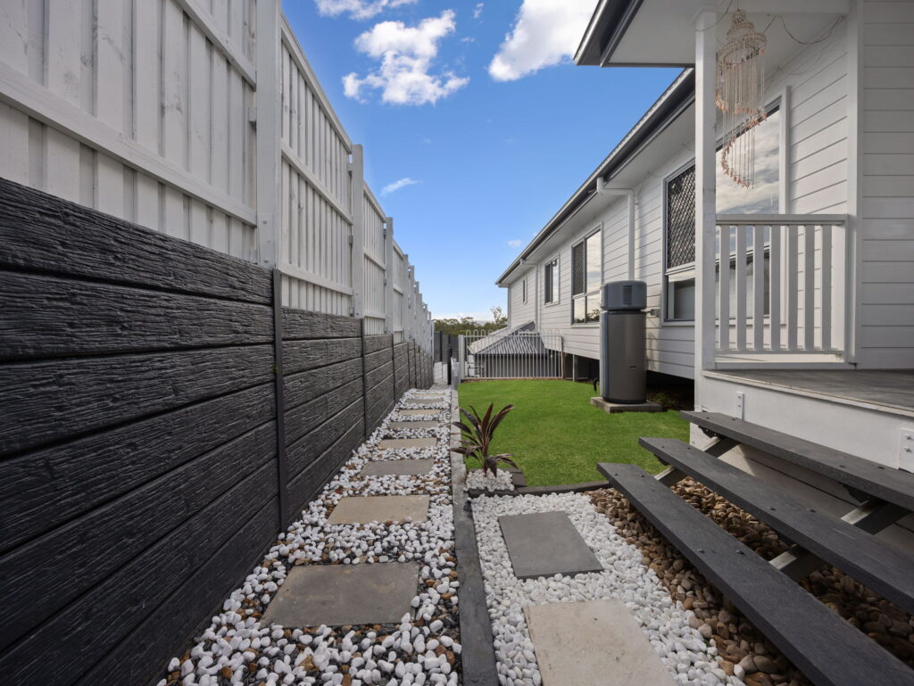 House-Bellbird Park-QLD-R2-4947901