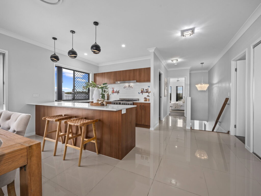 House-Bellbird Park-QLD-R2-4947901