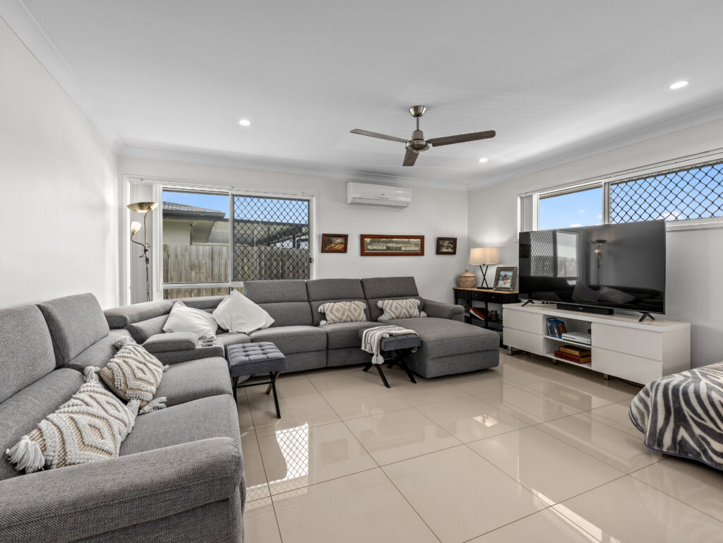 30 Frankland Street, South Ripley, QLD 4306