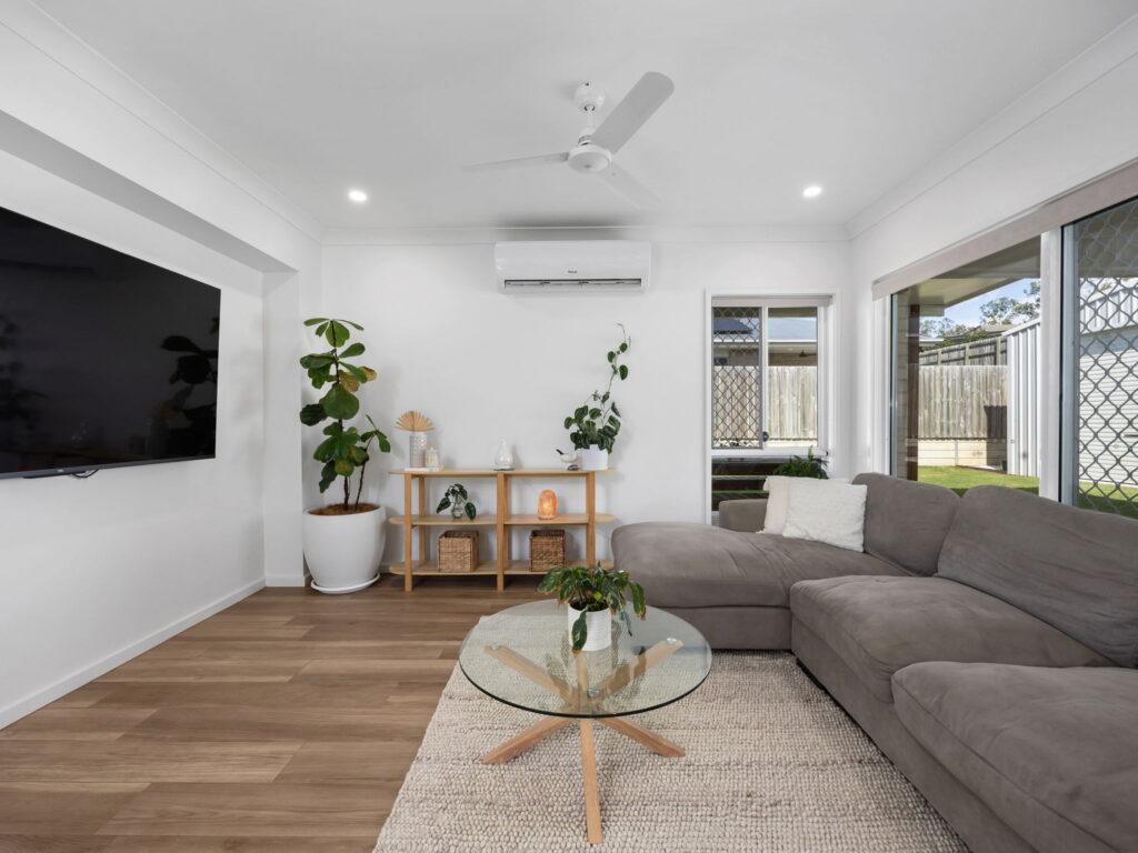110 Andy Way, Deebing Heights, QLD 4306