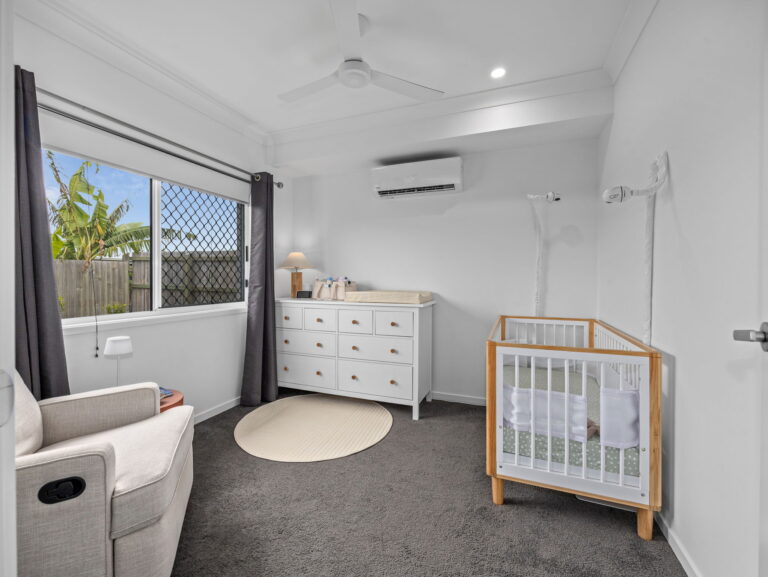 8 Forbes Court, Collingwood Park QLD 4301