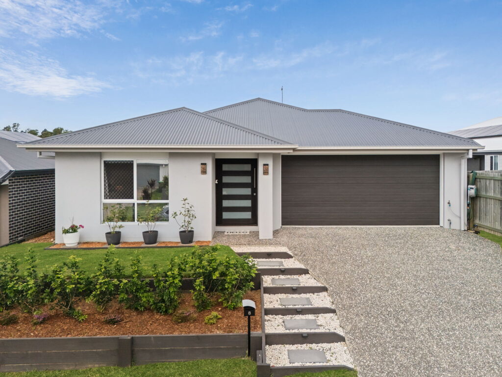 8 Forbes Court, Collingwood Park QLD 4301