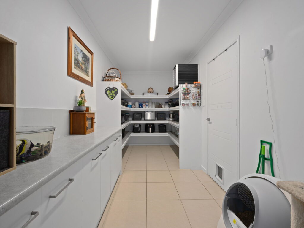 House-R2-4952067