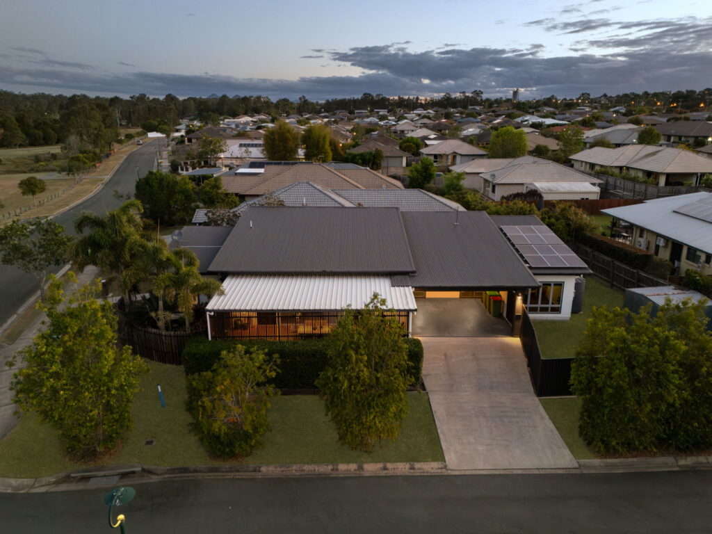 2 Sirmione Court, Raceview, QLD 4305