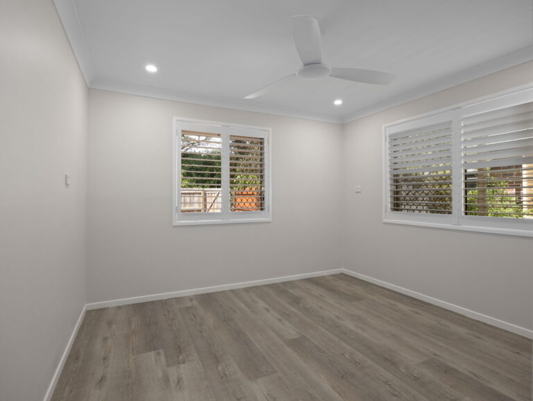 Unit-Goodna-QLD-R2-4990666