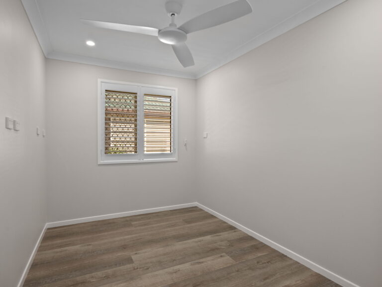 Unit-Goodna-QLD-R2-4990666