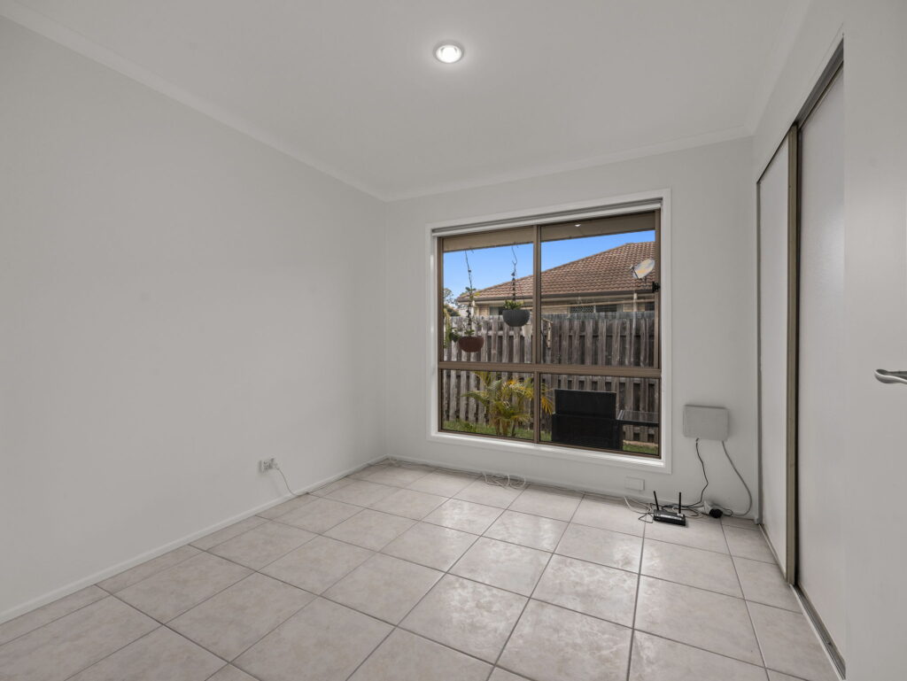 1/3 Rosegum Place, Redbank Plains, QLD 4301