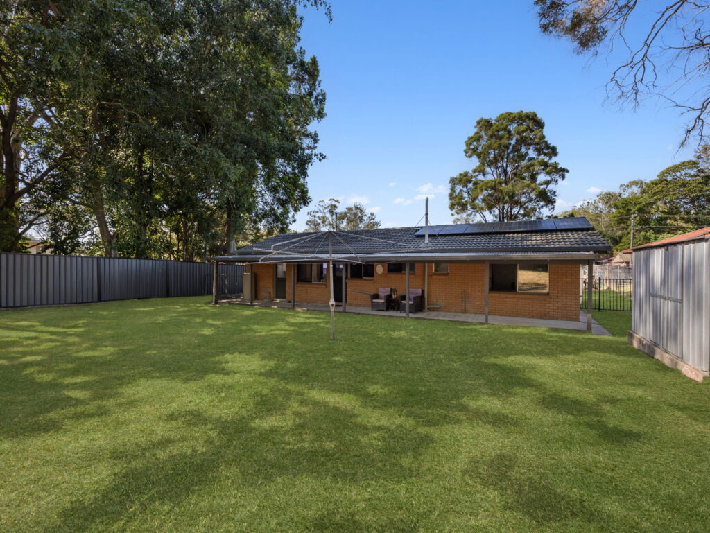 House-R2-4990808