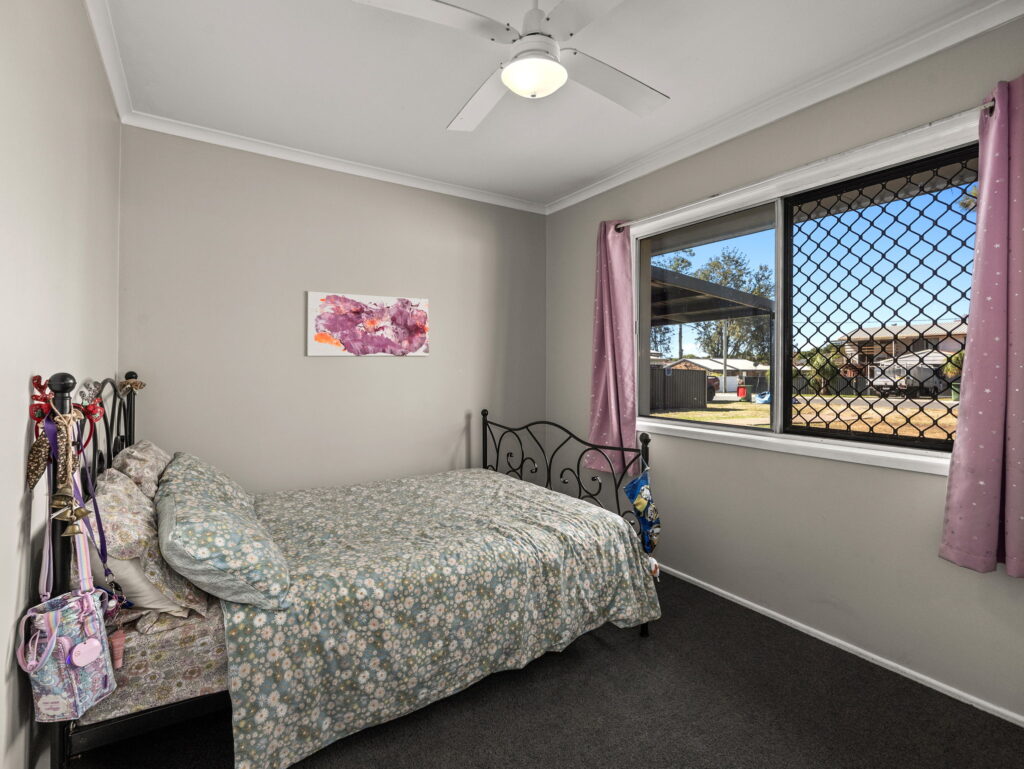House-R2-4990808