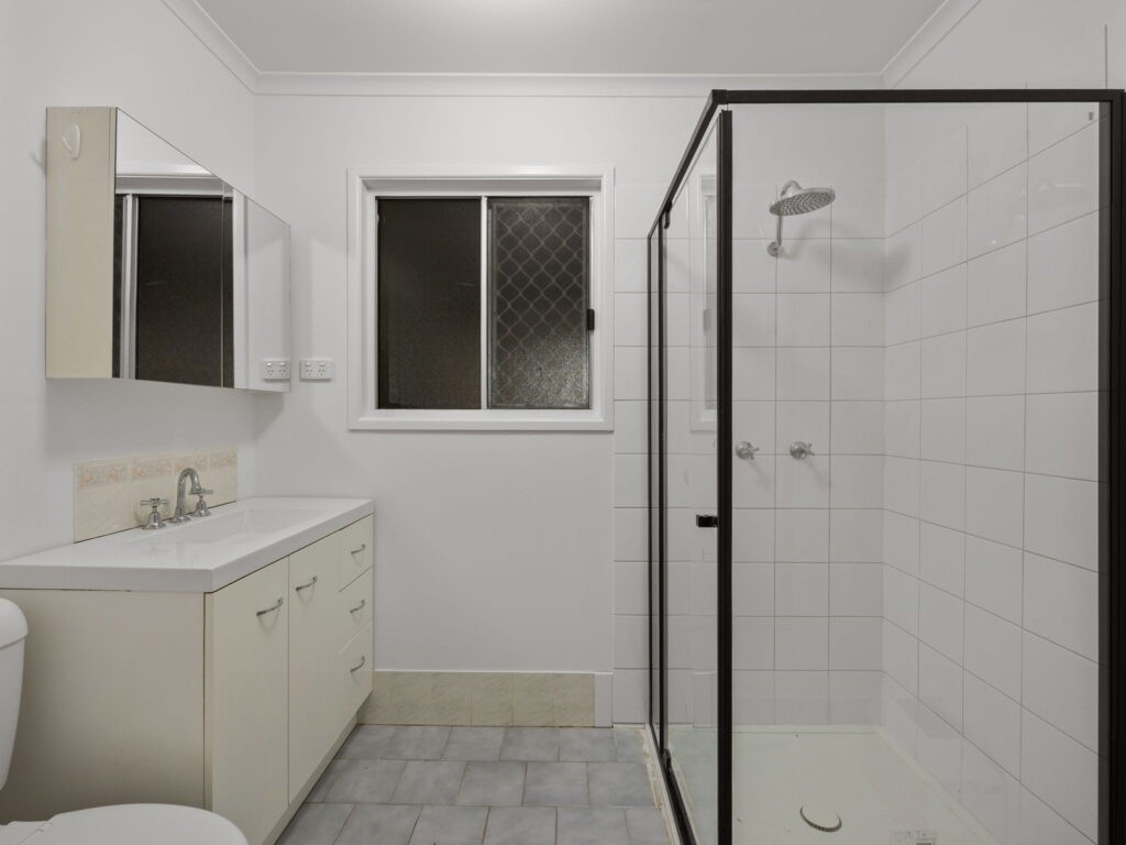 71 Walnut Drive, Brightview QLD 4311