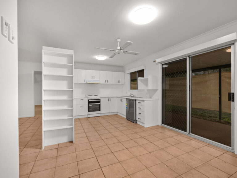 71 Walnut Drive, Brightview QLD 4311