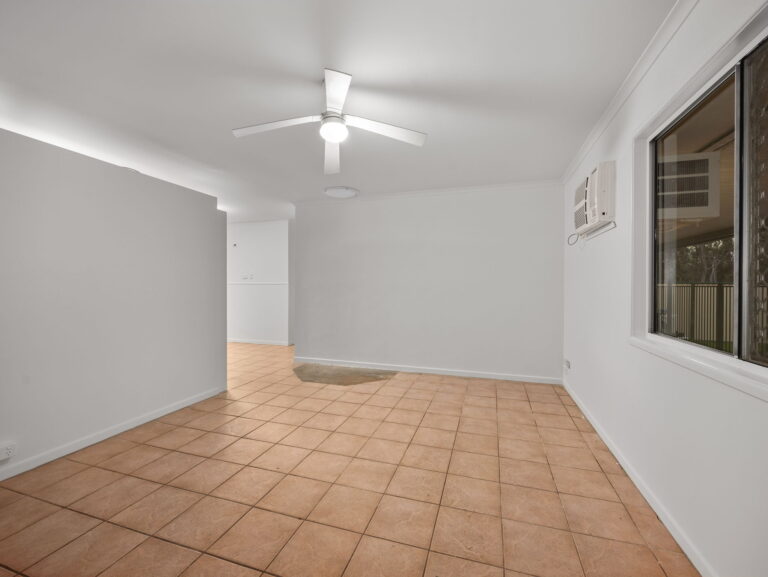 71 Walnut Drive, Brightview QLD 4311