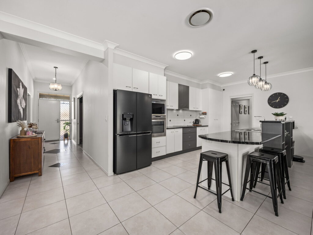 93 Rockman Drive, Raceview, QLD 4305
