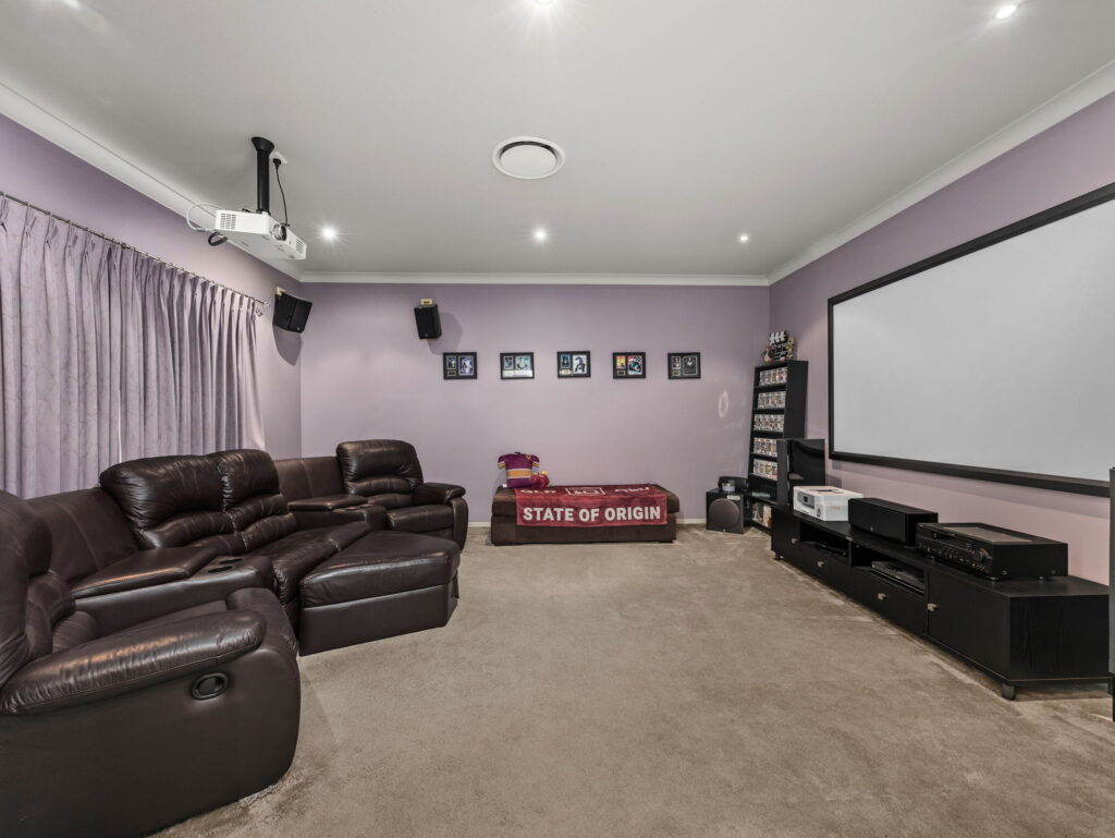 93 Rockman Drive, Raceview, QLD 4305