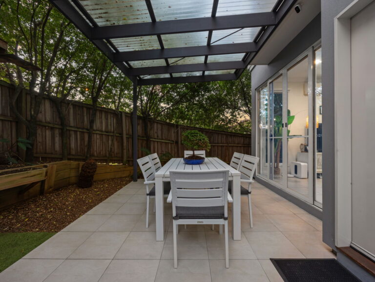 Townhouse-R2-5004972