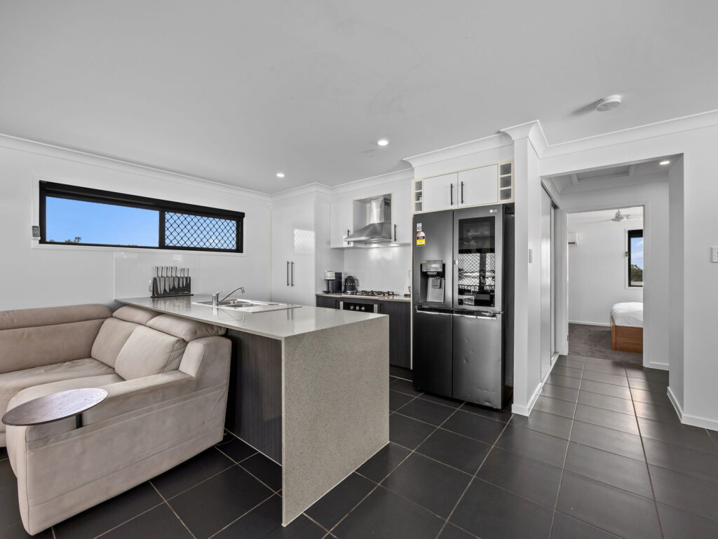 House-R2-5043597