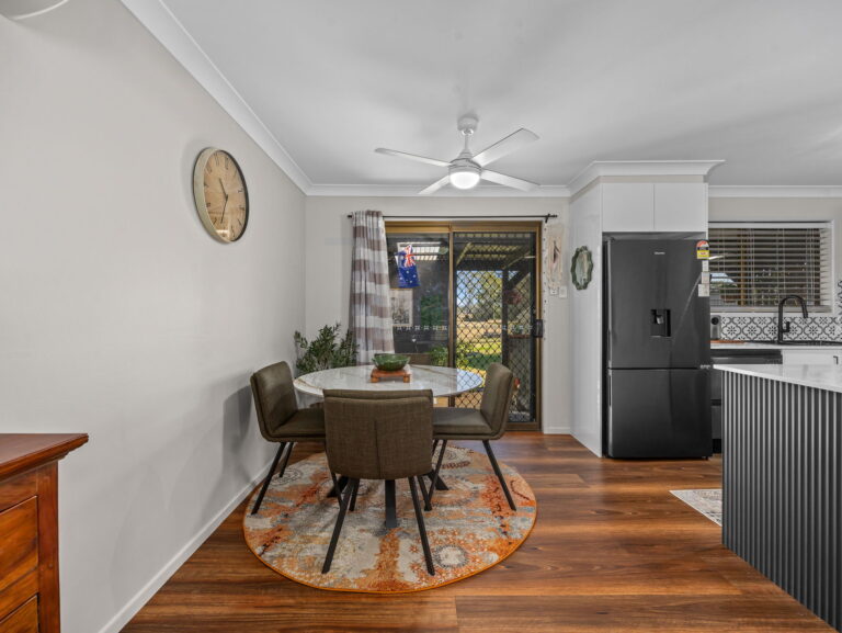 12 Dunns Avenue, Harrisville, QLD 4307