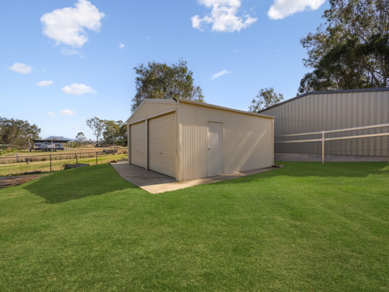 12 Dunns Avenue, Harrisville, QLD 4307