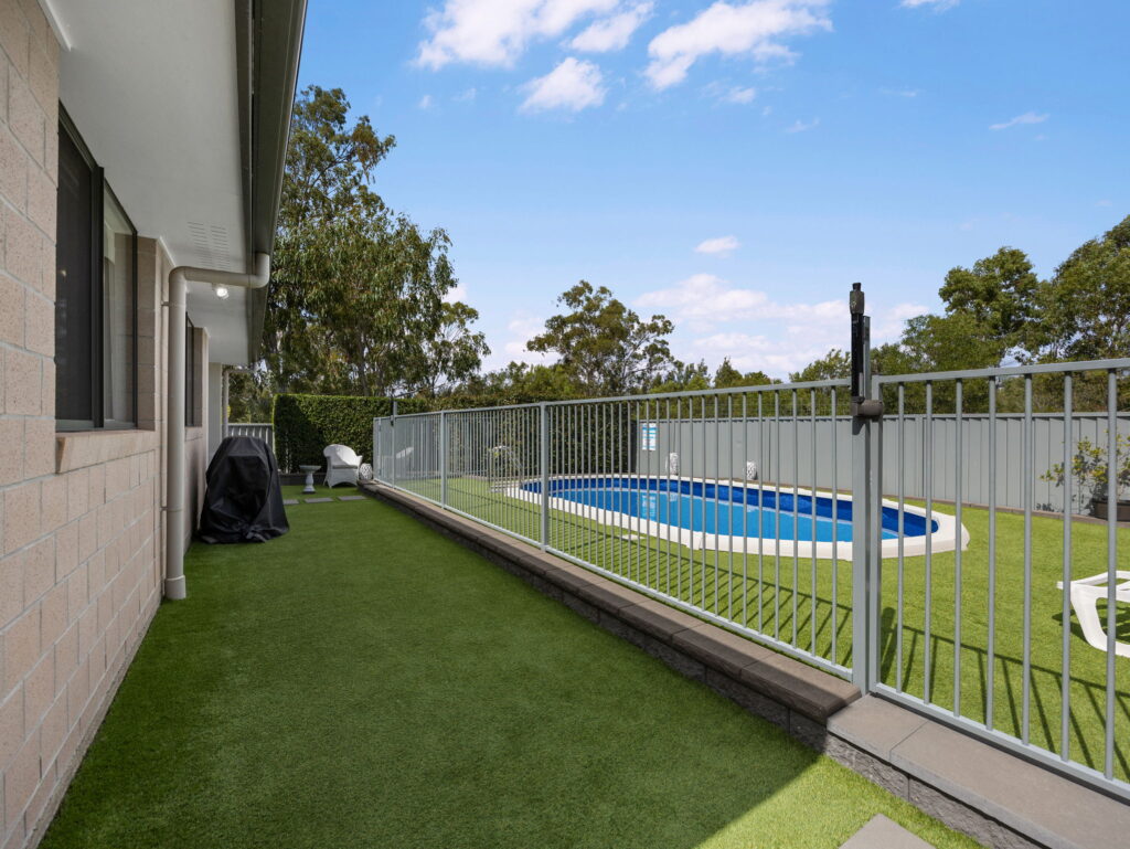 House-Deebing Heights-QLD-R2-5044763