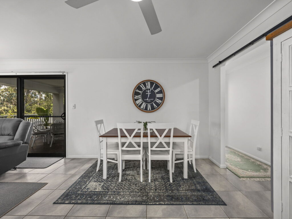 House-Deebing Heights-QLD-R2-5044763